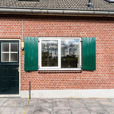 Spacious Farmhouse In Silvolde With Garden Luaran gambar